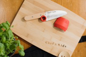 Een Chef-kids snijplank om al jouw ingrediënten te prepareren